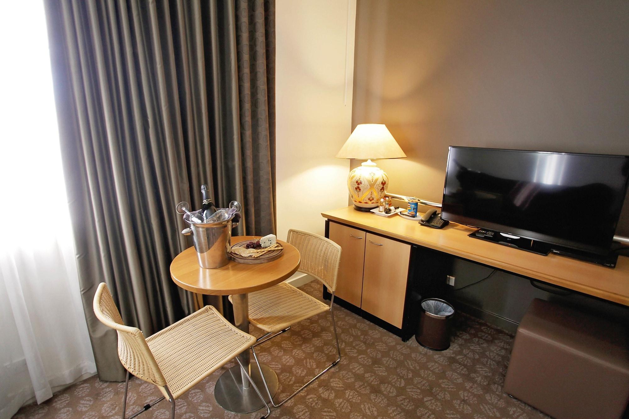 Golden Pebble Hotel Wantirna Dış mekan fotoğraf