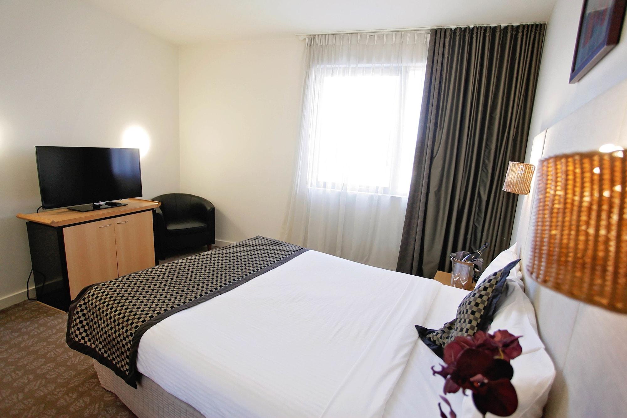 Golden Pebble Hotel Wantirna Dış mekan fotoğraf