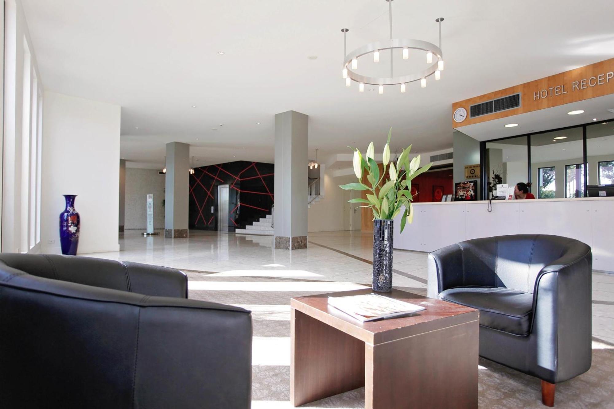 Golden Pebble Hotel Wantirna Dış mekan fotoğraf