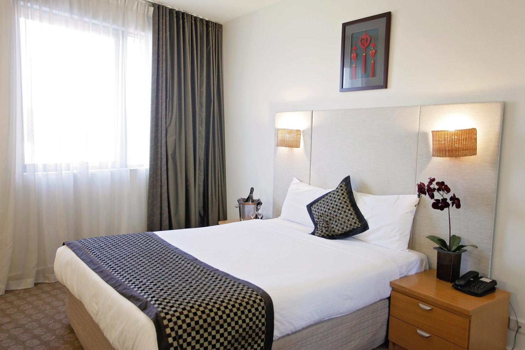 Golden Pebble Hotel Wantirna Oda fotoğraf