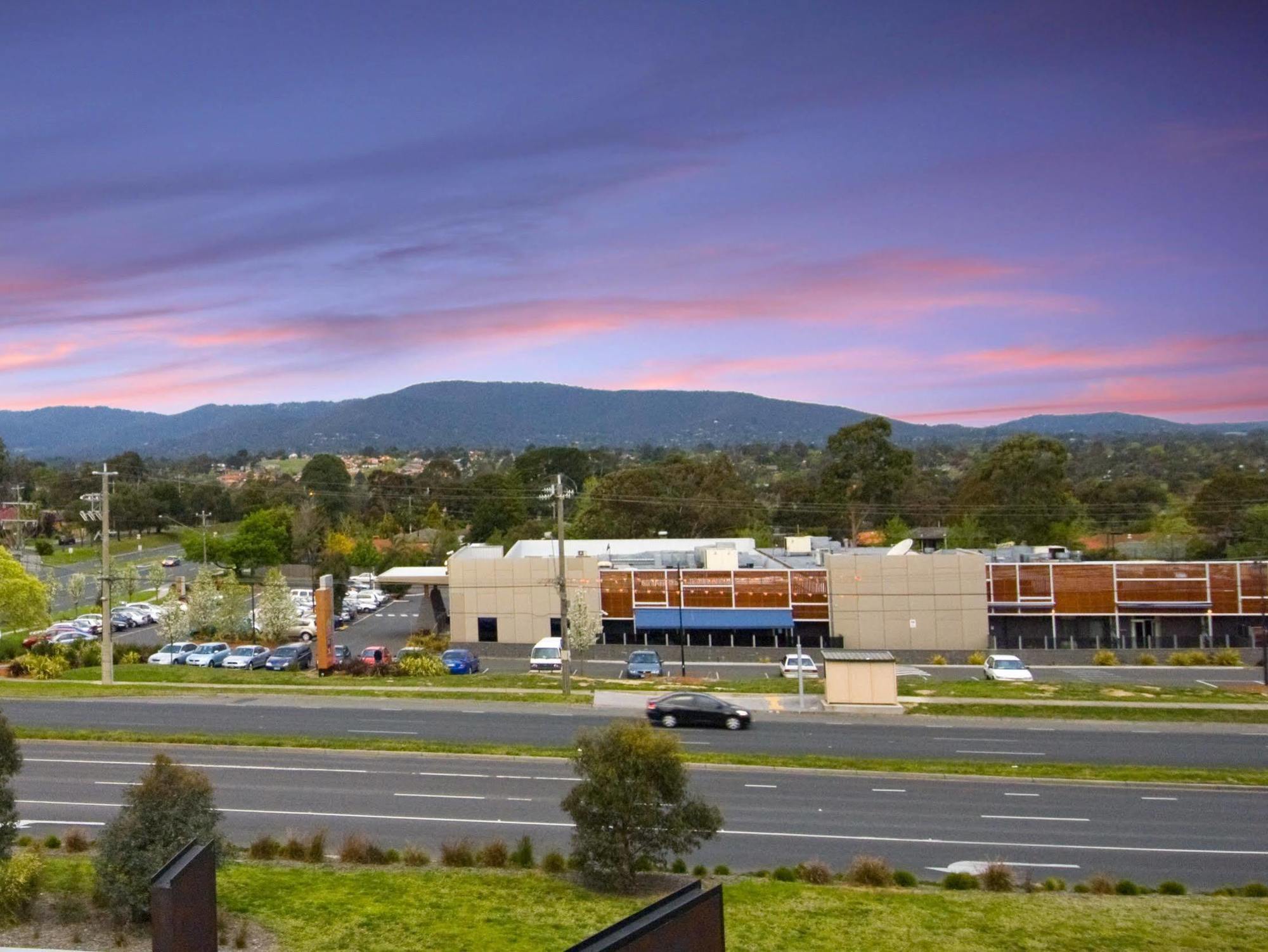 Golden Pebble Hotel Wantirna Dış mekan fotoğraf